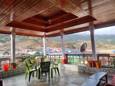 Exterior. Lhasa Homestay