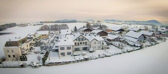 "Sonntagskind" premium apartments Seekirchen, terrace & private garden