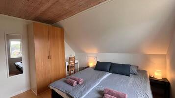 Double or Twin Room | Desk, laptop workspace, free WiFi, bed sheets