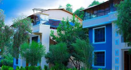 Soothing apartment with WiFi, fully furnished kitchen in charming Nanyuki