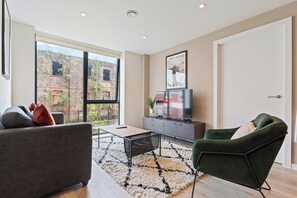 Apartment | Living area - Richmond Row Retreat in Liverpool (Liverpool)