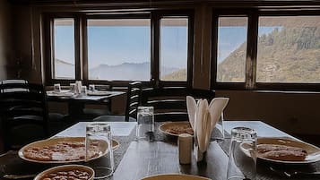 Daily continental breakfast (INR 350 per person)