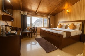 Superior Double Room | Free WiFi, bed sheets