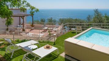 Villa, fumatori | 3 camere