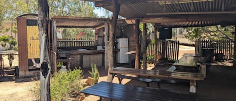 Aire de pique-nique/barbecue