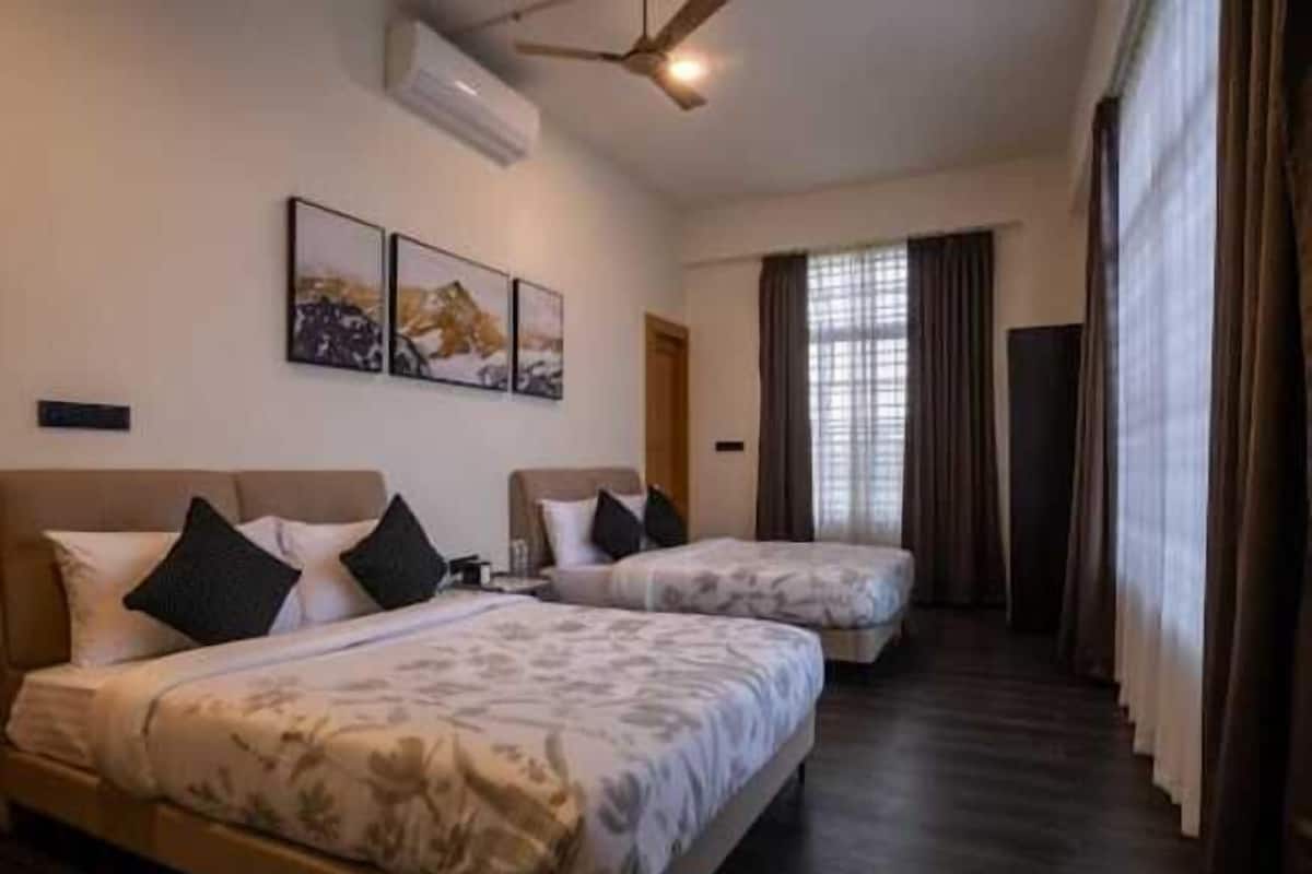 Villa, Pool View | Iron/ironing board, free WiFi