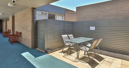 Cottonwood Motor Inn