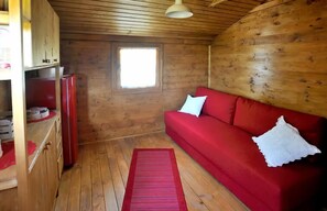 Chalet, Gartenblick | Wohnbereich