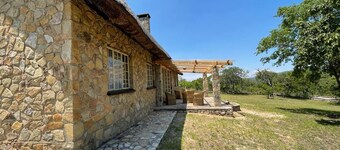 Lovely 3 bed House in Juliasdale - 2273