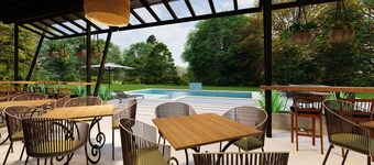 Majestic Views - King Suite, Gated Community