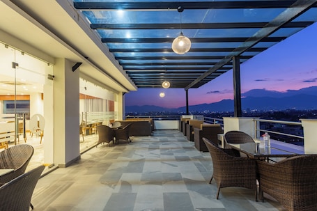 Restaurant. Mandala Norling Lords Prime Kathmandu