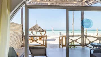 Double or Twin Room, Beach View | Premium bedding, Select Comfort beds, iron/ironing board, free WiFi