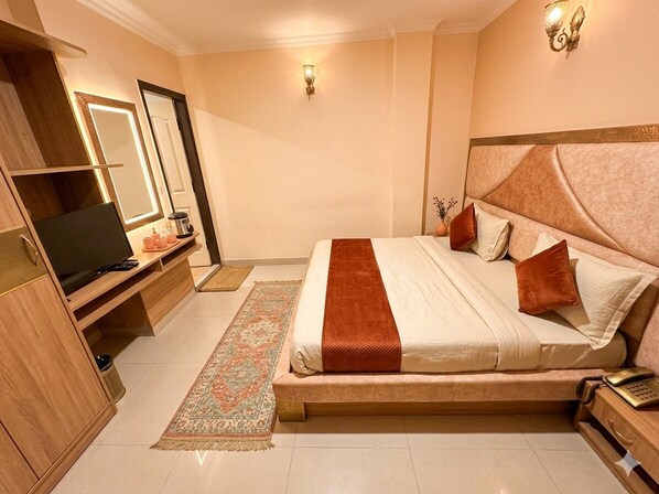 Deluxe Single Room | 1 bedroom, iron/ironing board (on request), WiFi (free) - Shoba Residency  (New Delhi)