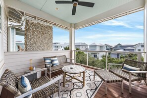 Property grounds - Weekend Stroll - Community Pool, Private Beach Access, Beach Chairs, Tennis & Fitness (Inlet Beach)