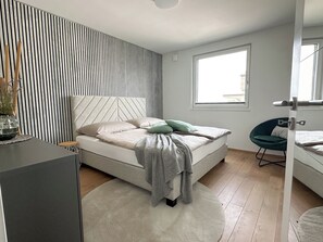 2 Schlafzimmer, Bügeleisen/Bügelbrett, Reisekinderbett, kostenloses WLAN