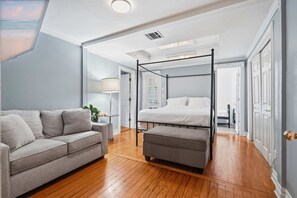 6 chambres, bureau, Wi-Fi, literie fournie