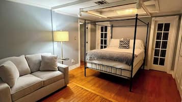 6 soverom, skrivebord, wi-fi og sengetøy