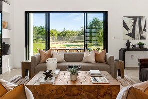 TV, fireplace, stereo, offices