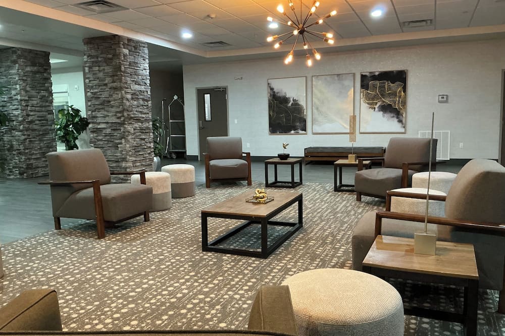 Surface Hotel OKC