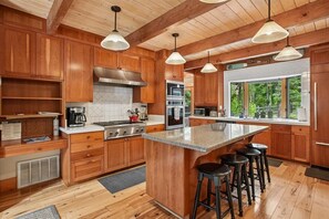 Private kitchen - Family Getaway Carnelian Bay! Pool Table, Stone Fireplace, & Large Backyard (Carnelian Bay)