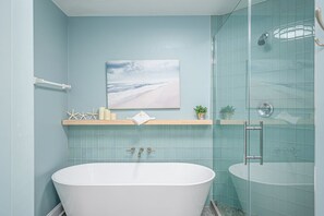 Shower, hair dryer, towels - Soaring Ocean Views w/ Pool, Parking + Private Beach Access by Tybee Cottages (Tybee Island)