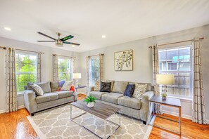 House (4 Bedrooms) | Interior