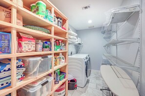 Hus (4 Bedrooms) | Innvendig