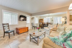House (3 Bedrooms) | Interior - Bellaire Home Near Shanty Creek Resort/schuss Mtn (Bellaire)