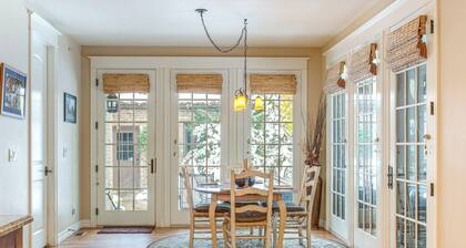 Walk to DU, Dining & Parks: Spacious Denver Home!