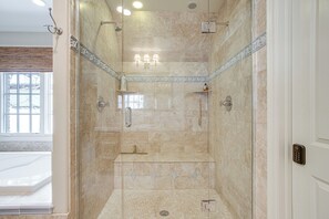 Maison (6 Bedrooms) | Intérieur