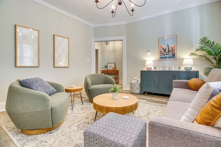 House (2 Bedrooms) | Front of property
