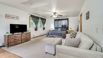 Apartment (0 Bedroom) | Bahagian dalam