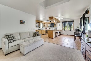 Căn hộ (0 Bedroom) | Mặt tiền nơi lưu trú