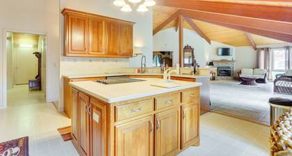 Secluded Countryside Home w/ Deck in Siler City