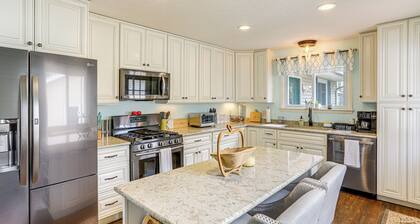 Walk to Sandusky Bay: Home w/ Hot Tub & Fire Pit!