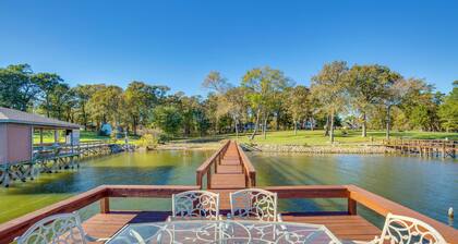 Waterfront Home at Lake Fork w/ Boardwalk