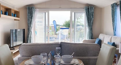 Cayton Bay Holiday Park Kestrel40