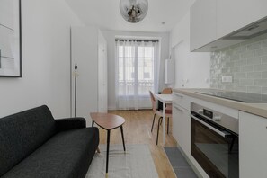 Studio | Living area - BRIDGESTREET LE MARAIS LES HALLES (Paris)