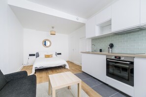 Studio | Blackout drapes, iron/ironing board, free WiFi - BRIDGESTREET LE MARAIS LES HALLES (Paris)