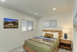 2 Schlafzimmer, Bügeleisen/Bügelbrett, kostenloses WLAN, Bettwäsche