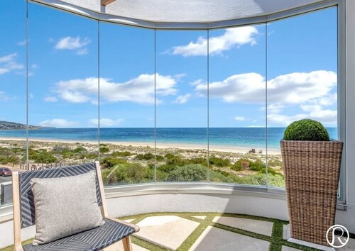 Ocean View Villa with Pool, Spa & Cinema