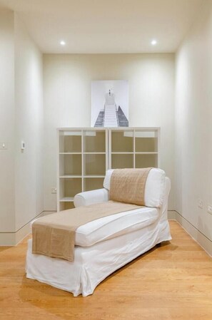 Spa - Sublime 4BD House behind V&A, South Kensington (Greater London)