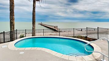 Hus (4 Bedrooms) | Fasade