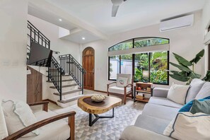 Télévision, espaces bureaux