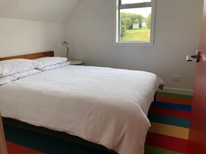 5 Schlafzimmer, Bügeleisen/Bügelbrett, Reisekinderbett, WLAN
