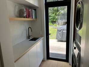 Uklassifisert bilde, 2 av 37, knapp