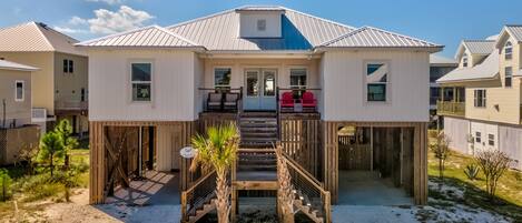 House, 4 Bedrooms | Exterior