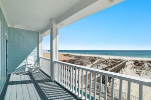Property grounds - Sol Mate by GSVR | Spacious Beachfront Retreat w/ Private Pool + FREE Activities/Golf (Gulf Shores)