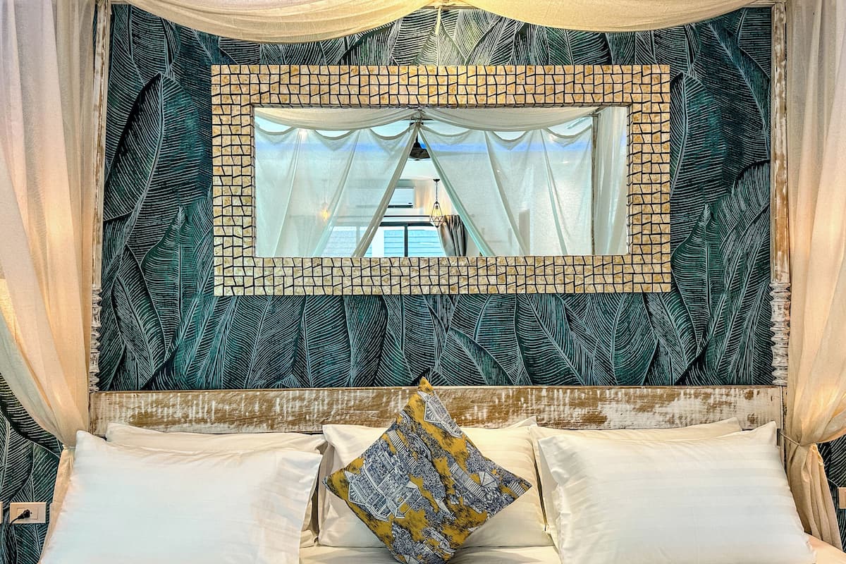 Presidential Suite | 1 bedroom, free minibar, in-room safe, individually decorated