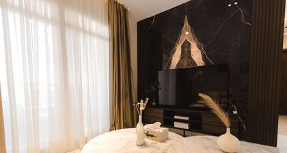 2-bedroom apartment with AC, WiFi in charming Madinaity